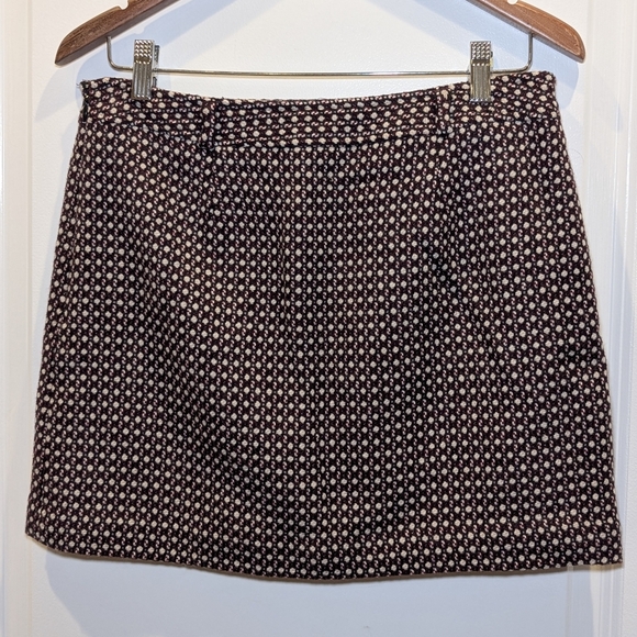 Banana Republic Textured Pink and Black Mini Skirt - Picture 2 of 10
